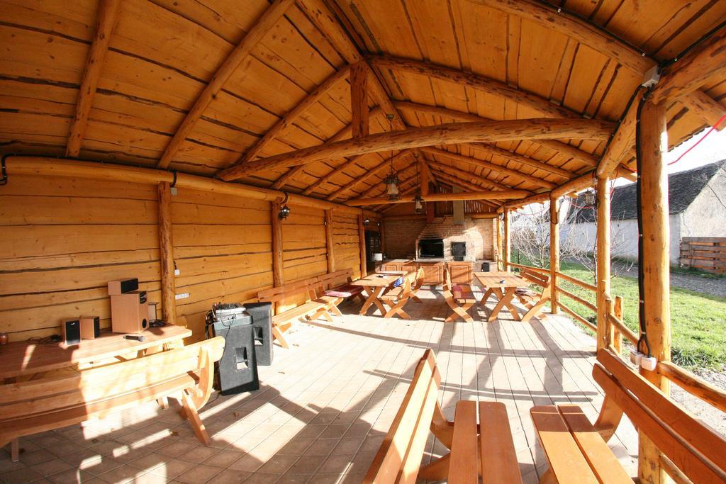 Pensiunea Silba Vad  Exterior photo